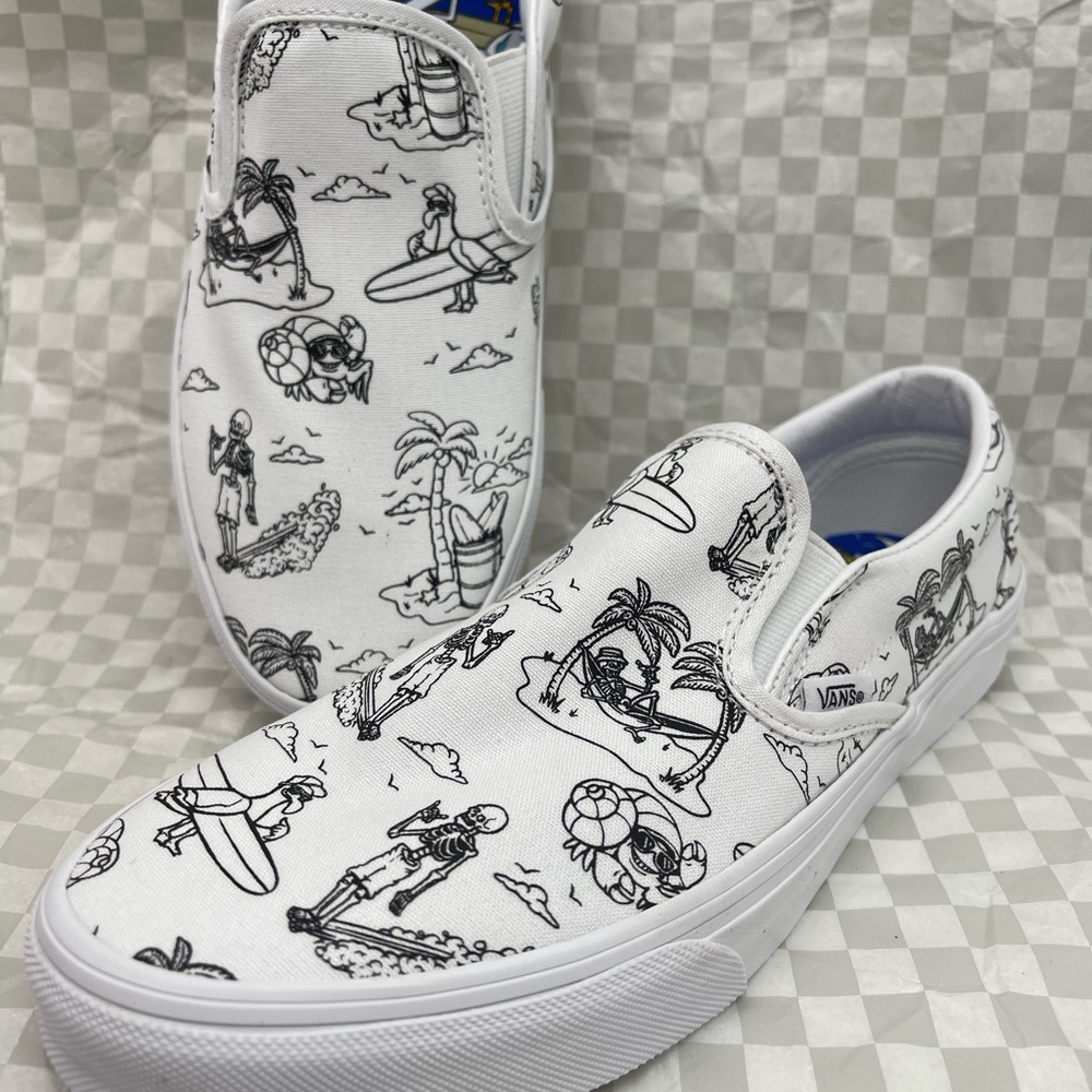 Vans Men’s Classic Slip-On Low Tide True White/True
VN0A5JLXBPD Sneakers - Picture 1 of 16